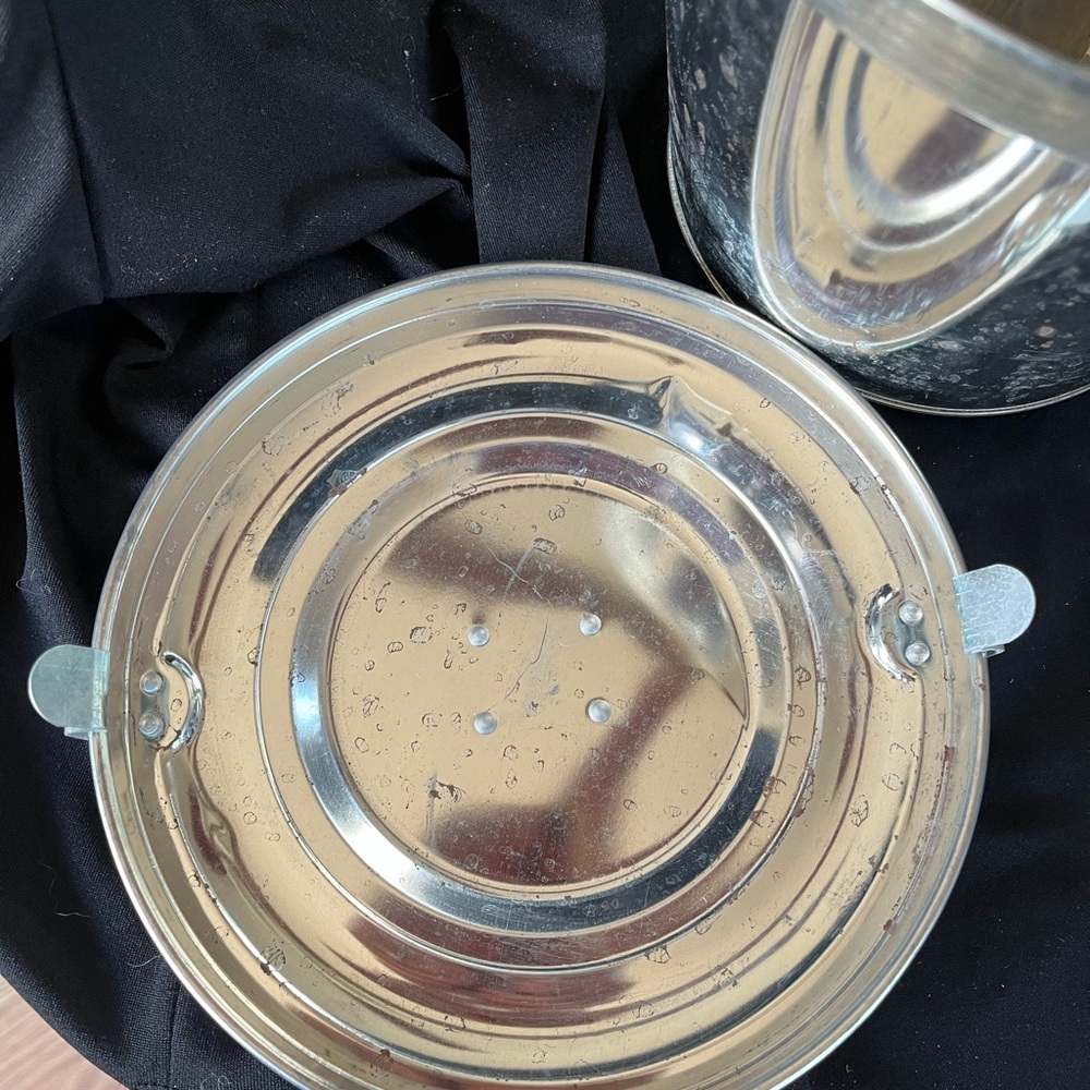 Classic Silver Angel Food / Jello Mold Tube Pan - metal - Picture 5 of 10